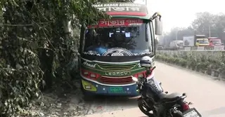 ঢাকা-টাঙ্গাইল মহাসড়কে বাসে সংঘবদ্ধ ধর্ষণের অভিযোগ, গ্রেপ্তার ৩